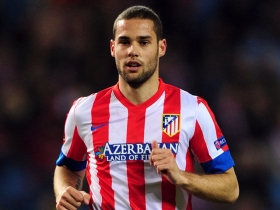 Arsenal want Mario Suarez on loan