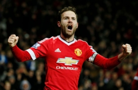 Juan Mata reacts to David de Gea speculation