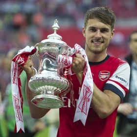 Arsenal boss brushes off Aaron Ramsey exit talks