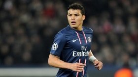 Arsenal considering swoop for experienced PSG star