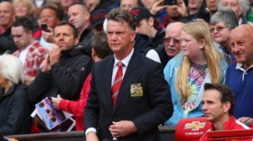 Man Utd to sack Louis van Gaal?