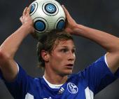 German defender rejects Arsenal offer