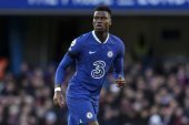 Chelsea defender set to undergo Napoli medical
