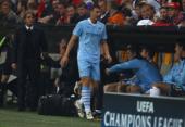 Man City star Dzeko issues Mancini apology