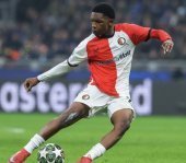 Givairo Read on Man City radar