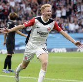 Fulham and Crystal Palace chasing Hugo Larsson Fulham and Crystal Palace chasing Hugo Larsson