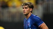 Chelsea striker not pushing for summer exit Chelsea striker not pushing for summer exit