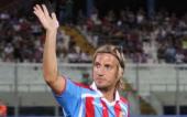 Fulham loan offer for Maxi Lopez rejected