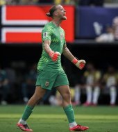 Orjan Nyland wanted by Man City as backup