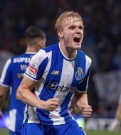 Arsenal looking to sign Victor Froholdt