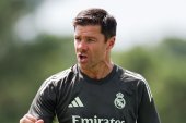 Chelsea make first move to sign Xabi Alonso