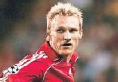 Sami Hyypia - Pressure is on David Moyes to perform