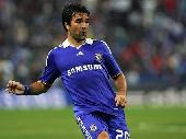 Deco hits out at Abramovich