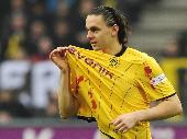 Man United chasing Subotic