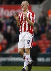 Stoke to keep Shawcross and Huth