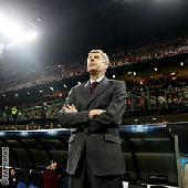 Wenger busy building new Arsenal