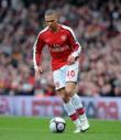 Arsenal full backs face spell on sidelines