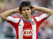 Aguero set for Man City move talks