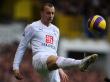 Aston Villa hunt Alan Hutton