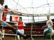 Bendtner rescues Arsenal point