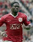 Bolton hunting Louis Saha