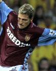 Petrov in talks with Villa