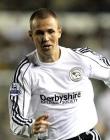 Scotland striker Kenny Miller announces international retirement