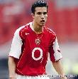 Van Persie backs youngsters